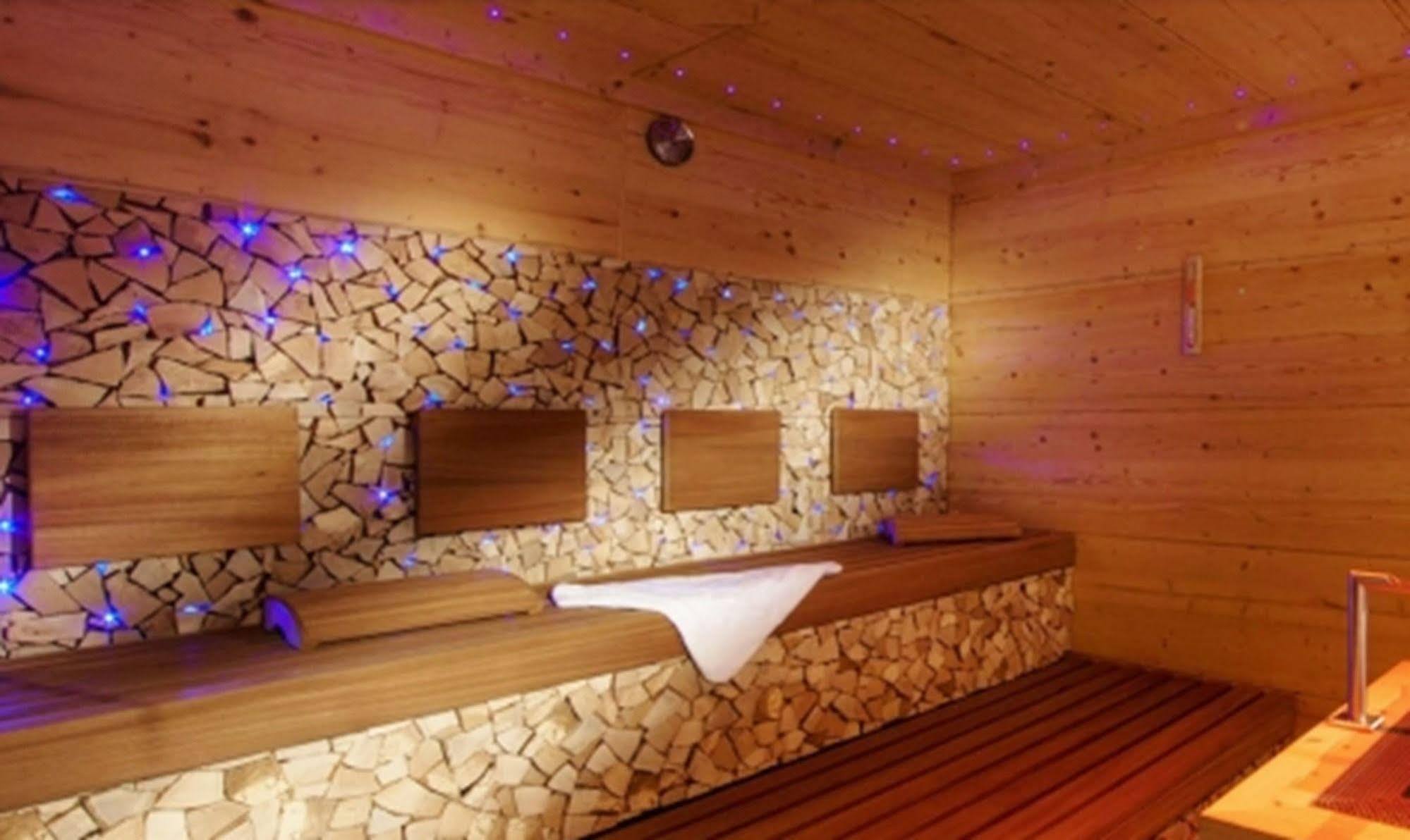 סאס פה Arcade Apartments & Spa מראה חיצוני תמונה